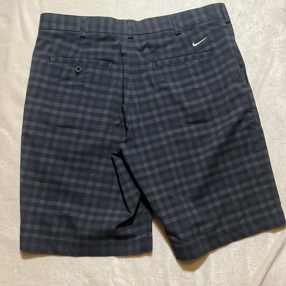 Nike Golf Dri-fit Plaid Black and Grey Shorts sz 34 EUC - Picture 6 of 7